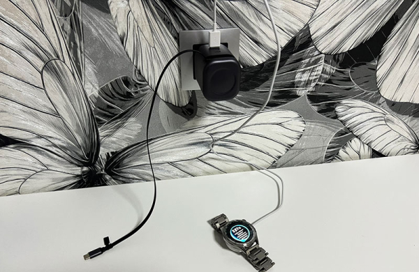 Обзор Ugreen Nexode GaN 100W (X606): Революция с выдвижным кабелем или маркетинг? Обзор Ugreen Nexode GaN 100W (X606): Революция с выдвижным кабелем или маркетинг?