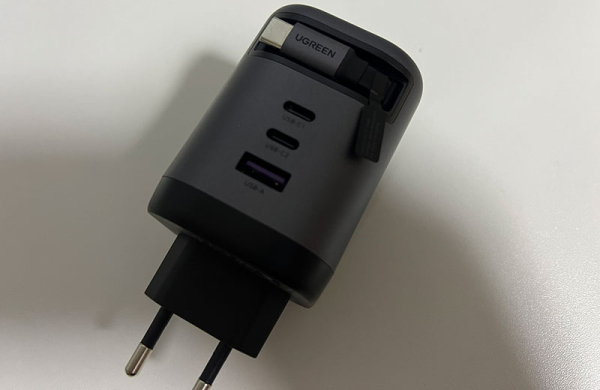 Обзор Ugreen Nexode GaN 100W (X606): Революция с выдвижным кабелем или маркетинг? Обзор Ugreen Nexode GaN 100W (X606): Революция с выдвижным кабелем или маркетинг?