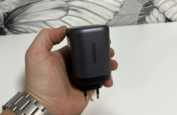 Обзор Ugreen Nexode GaN 100W (X606): Революция с выдвижным кабелем или маркетинг? Обзор Ugreen Nexode GaN 100W (X606): Революция с выдвижным кабелем или маркетинг?