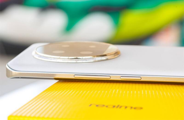 Обзор Realme 13 Pro+: лучшего смартфона среднего сегмента для съёмки Обзор Realme 13 Pro+: лучшего смартфона среднего сегмента для съёмки