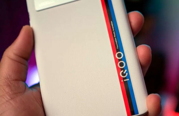 Обзор iQOO 11: суббрендовый смартфон Vivo превосходящий все ожидания Обзор iQOO 11: суббрендовый смартфон Vivo превосходящий все ожидания