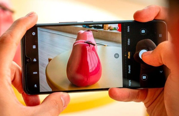 Обзор Vivo V21 5G: среднего смартфона для любителей селфи и Instagram Обзор Vivo V21 5G: среднего смартфона для любителей селфи и Instagram