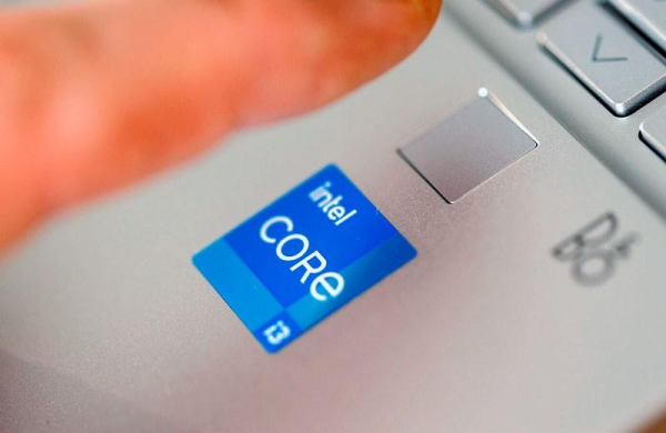 Обзор HP Pavilion 14 (2021): хороший ноутбук с премиальными особенностями и бюджетной ценой Обзор HP Pavilion 14 (2021): хороший ноутбук с премиальными особенностями и бюджетной ценой