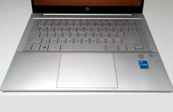 Обзор HP Pavilion 14 (2021): хороший ноутбук с премиальными особенностями и бюджетной ценой Обзор HP Pavilion 14 (2021): хороший ноутбук с премиальными особенностями и бюджетной ценой