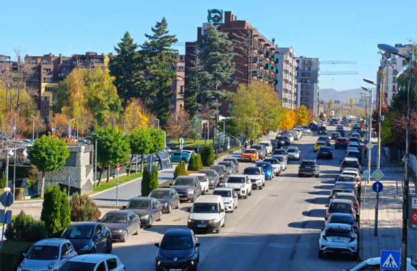 Обзор OnePlus 15: хорошего флагманского смартфона с выгодной ценой Обзор OnePlus 15: хорошего флагманского смартфона с выгодной ценой