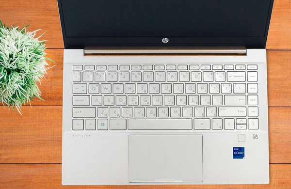 Обзор HP Pavilion 14 (2021): хороший ноутбук с премиальными особенностями и бюджетной ценой Обзор HP Pavilion 14 (2021): хороший ноутбук с премиальными особенностями и бюджетной ценой