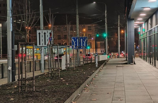 Обзор Xiaomi 13: почти идеального смартфона флагмана с компактным дизайном Обзор Xiaomi 13: почти идеального смартфона флагмана с компактным дизайном