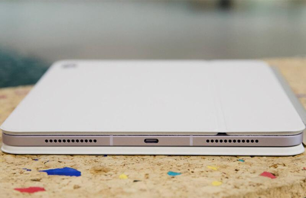 Обзор Apple iPad Air 11 (2025): мощного планшета с производительностью уровня ПК