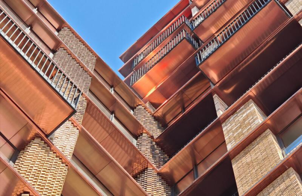 Обзор Xiaomi 15: топового компактного смартфона с невероятной производительностью Обзор Xiaomi 15: топового компактного смартфона с невероятной производительностью