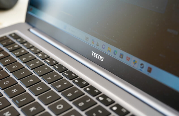 Обзор Tecno Megabook S1: мощного и недорогого ноутбука 15,6-дюйм Обзор Tecno Megabook S1: мощного и недорогого ноутбука 15,6-дюйм