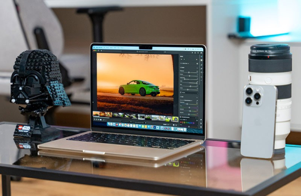 Обзор Apple MacBook Air 13 (M3): компактный ноутбук стал быстрее, эффективнее и автономнее Обзор Apple MacBook Air 13 (M3): компактный ноутбук стал быстрее, эффективнее и автономнее