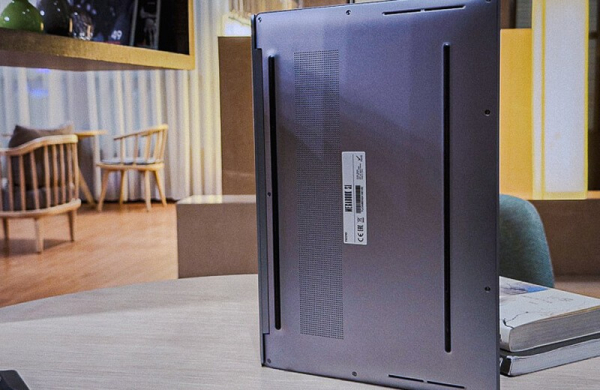 Обзор Tecno Megabook S1: мощного и недорогого ноутбука 15,6-дюйм Обзор Tecno Megabook S1: мощного и недорогого ноутбука 15,6-дюйм