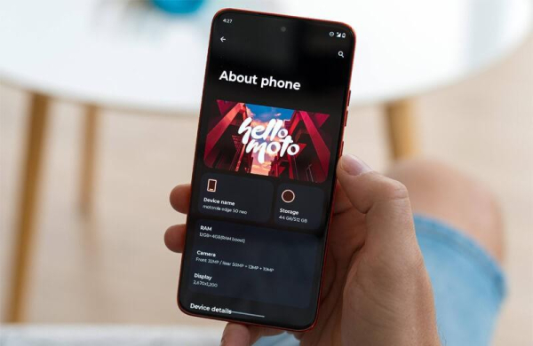 Обзор Motorola Edge 50 Neo: компактного смартфона с защитой военного класса Обзор Motorola Edge 50 Neo: компактного смартфона с защитой военного класса