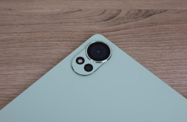 Обзор Huawei MatePad 12 X: планшета с клавиатурой и экраном PaperMatte для чтения