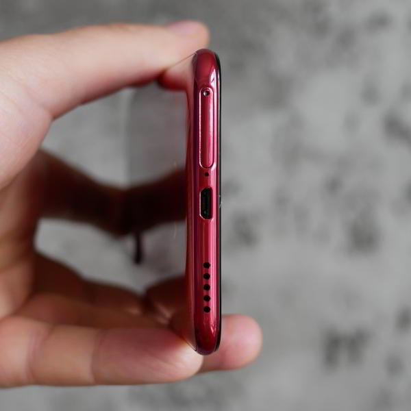 Обзор смартфона Vivo V15 Pro: с "выпрыгивающей" селфи-камерой Обзор смартфона Vivo V15 Pro: с "выпрыгивающей" селфи-камерой