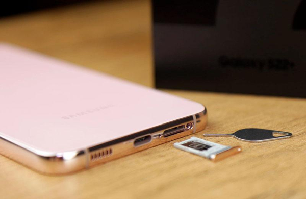 Обзор Samsung Galaxy S22 Plus: мощный Android-смартфон стал более универсальным Обзор Samsung Galaxy S22 Plus: мощный Android-смартфон стал более универсальным