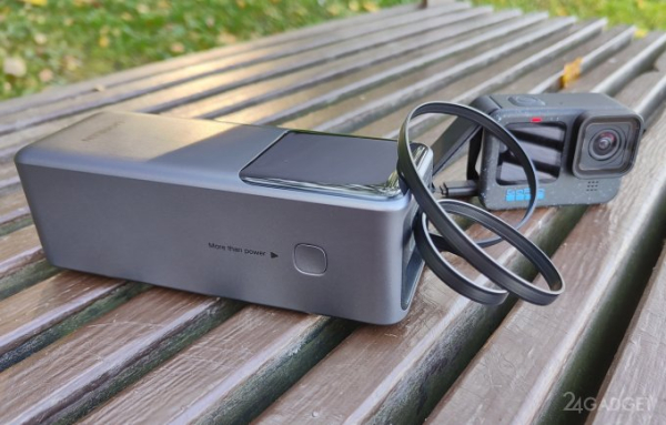 UGREEN Powerbank 165W - мощный пауэрбанк со встроенным кабелем UGREEN Powerbank 165W - мощный пауэрбанк со встроенным кабелем