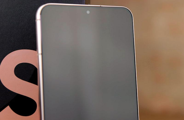 Обзор Samsung Galaxy S22 Plus: мощный Android-смартфон стал более универсальным Обзор Samsung Galaxy S22 Plus: мощный Android-смартфон стал более универсальным