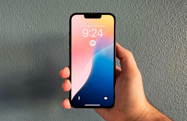 Обзор Apple iPhone 16e: стоит ли покупать самый бюджетный новый айфон Обзор Apple iPhone 16e: стоит ли покупать самый бюджетный новый айфон