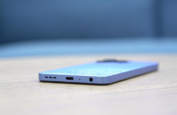 Обзор Meizu Note 21: приятного и очень бюджетного смартфона с огромным дисплеем Обзор Meizu Note 21: приятного и очень бюджетного смартфона с огромным дисплеем