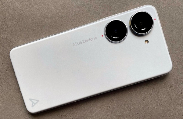 Обзор Asus Zenfone 10: новый король компактных смартфонов на ОС Android Обзор Asus Zenfone 10: новый король компактных смартфонов на ОС Android