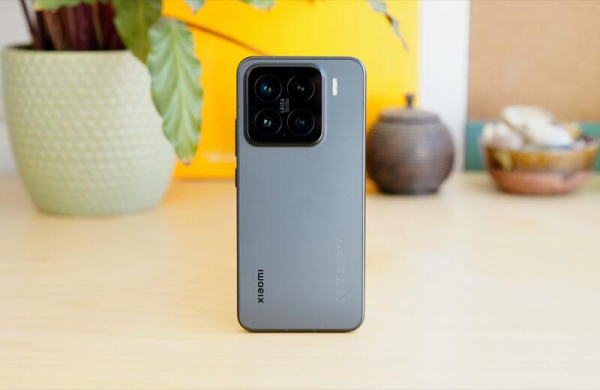 Обзор Xiaomi 15: топового компактного смартфона с невероятной производительностью Обзор Xiaomi 15: топового компактного смартфона с невероятной производительностью